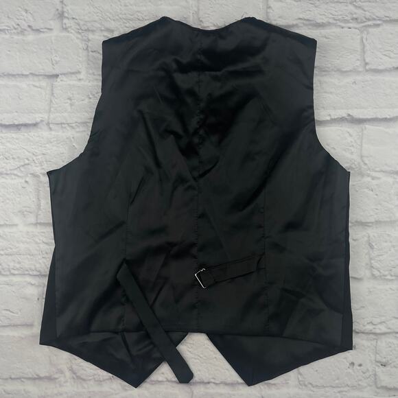 K0-1017 Boys Vest Black size 150 (size 12) - Picture 4 of 4